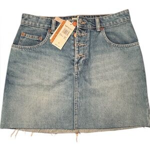 Roxy Denim Jean Skirt “Surfing Girl Power” Raw Hem High Waisted Size Medium